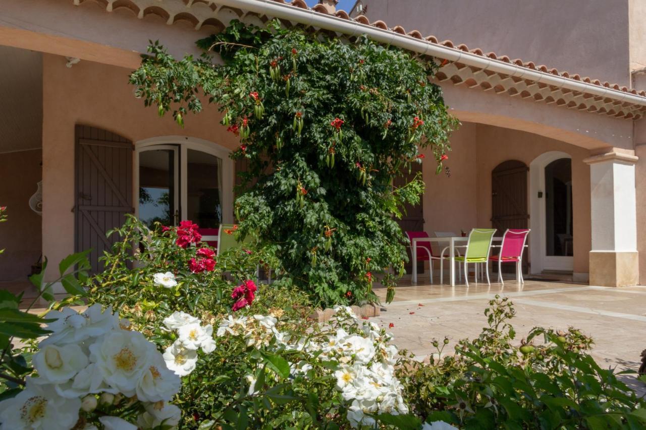 La Villa Des Ames Liees Draguignan Exterior foto